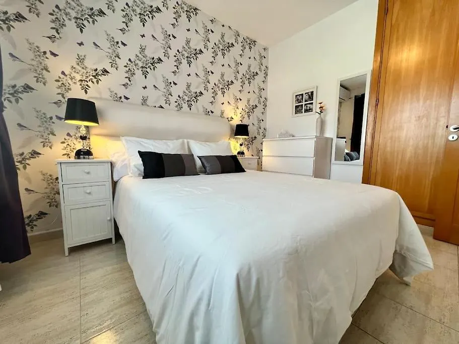 Beautiful 3-Bedroom House In Sonnenland San Bartolomé
